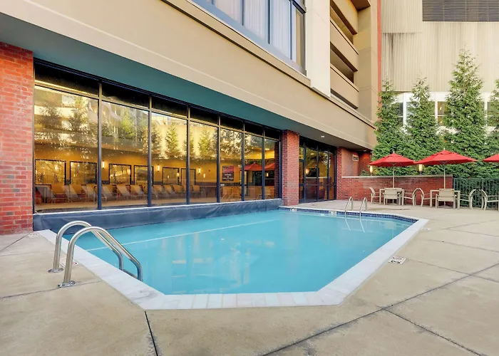Drury Plaza Downtown