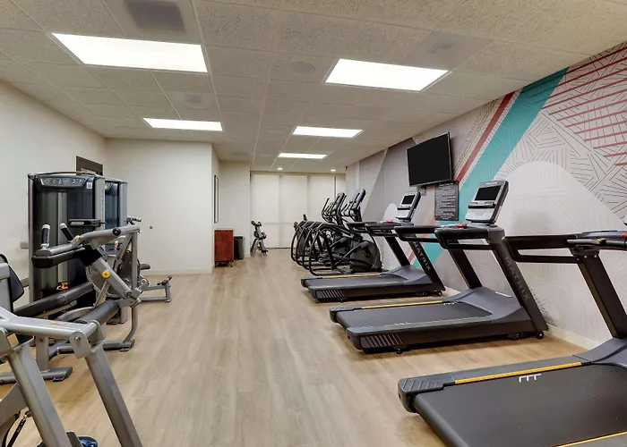 Drury Plaza Downtown Hotel 4*