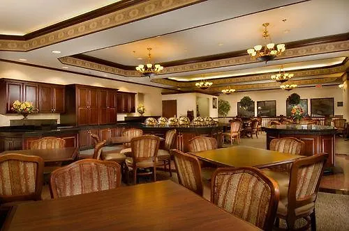 Drury Plaza Downtown Hotel 4*